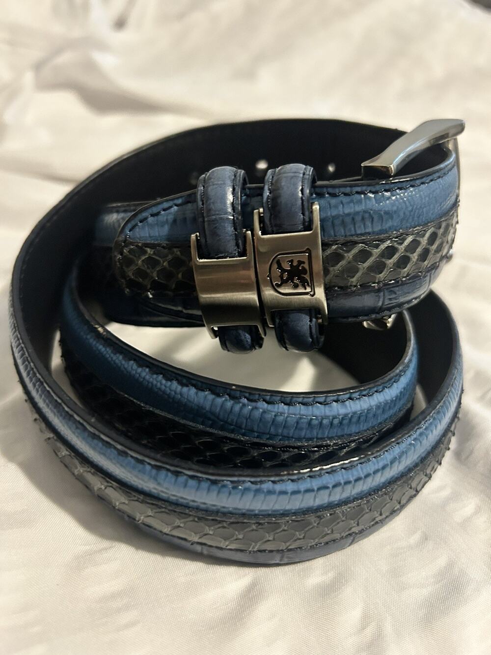 2 STACY ADAMS MEN'S snake belts NAVY and Brown